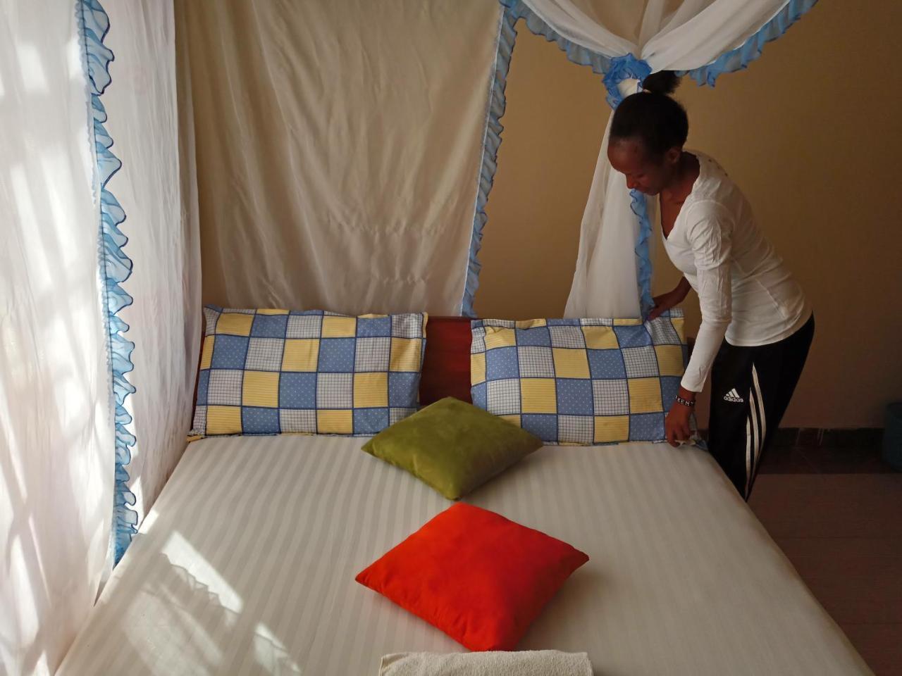 Terminal Homestay Mlolongo Eksteriør billede